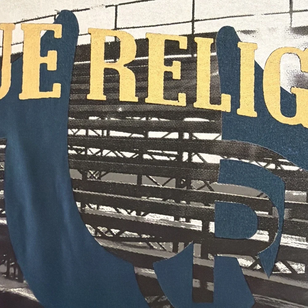 True Religion Mens Teal Blue Bench Graphic T Shirt Size M